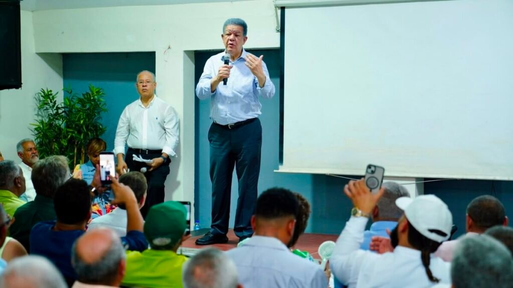 Fernández pide bajar los combustibles y dice que ya no hay razón para sostener los aumentos