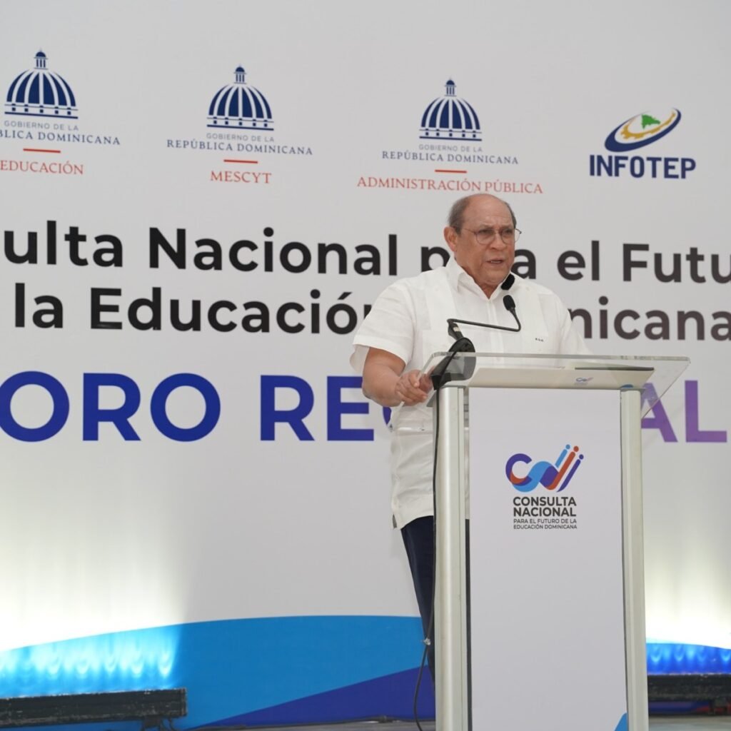 Barahona acoge un foro educativo que insiste en alinear la política pública con las demandas del Sur