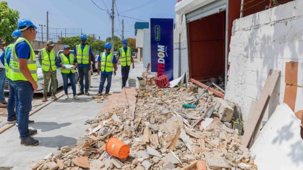 Bancas demolidas en Costa Brava y Villa Consuelo vuelven a evidenciar el descontrol del espacio público en el DN