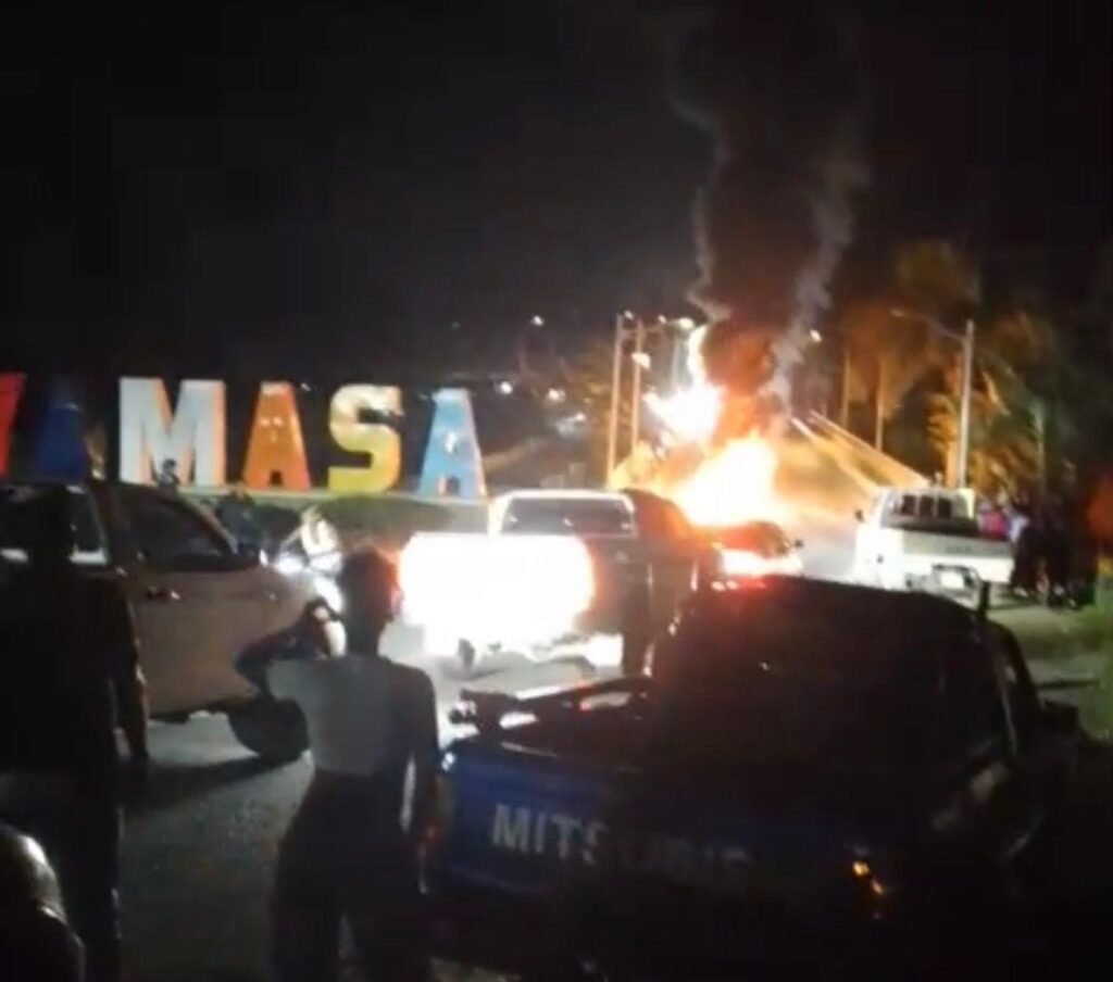 Protesta en Yamasá por apagón de más de cinco días y ausencia de respuesta oficial