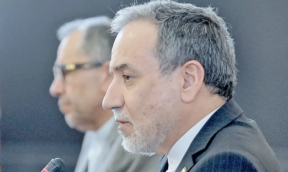 El petróleo cae con fuerza mientras avanza el acuerdo entre EE. UU. e Irán