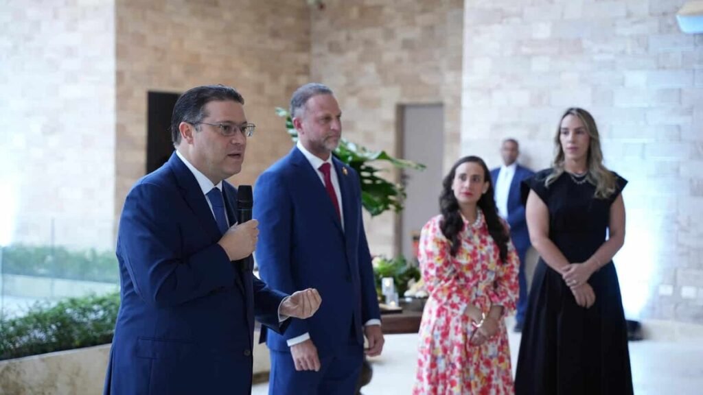 Sanz Lovatón presenta oportunidades de inversión en medio de la presión comercial sobre República Dominicana