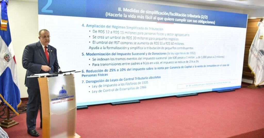 El Gobierno llevará al Congreso un plan tributario para captar entre RD$40,000 y RD$50,000 millones