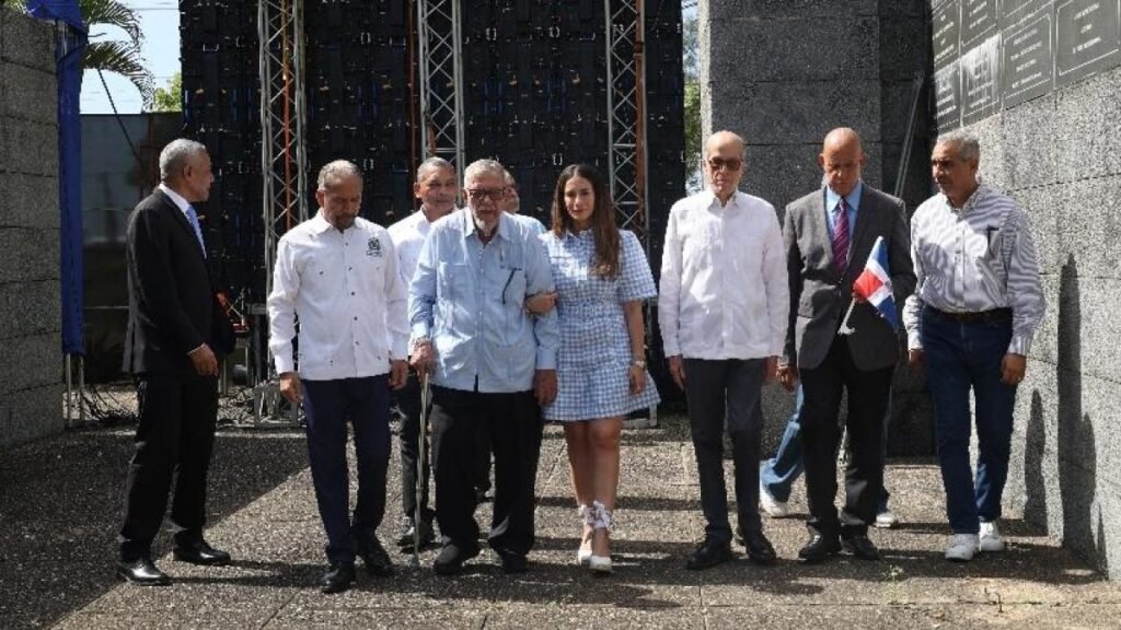 Homenaje a 1959 reúne a sociedad civil y al único sobreviviente de la expedición
