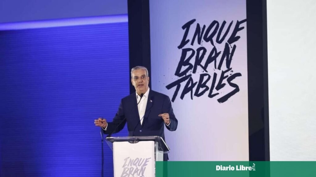 Abinader presenta “Inquebrantables” y pone sobre la mesa los retos que persisten entre la juventud