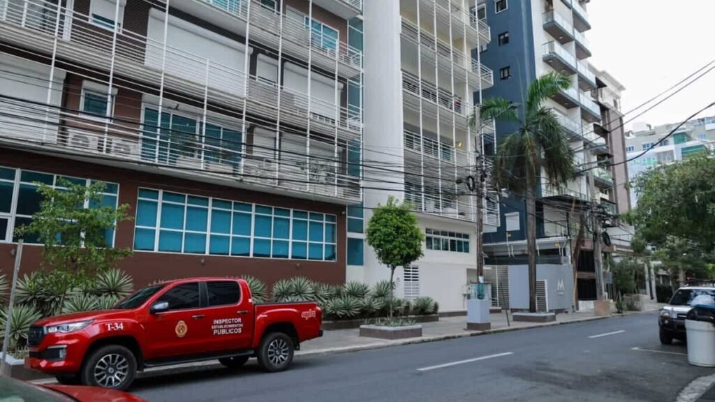 Cortocircuito provoca incendio en torre de Naco y activa alerta sobre fallas eléctricas