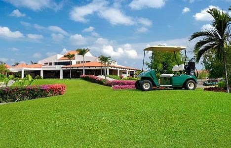 Juez ordena devolver a familias desalojadas de Metro Country Club y suspende nuevas medidas sobre los terrenos