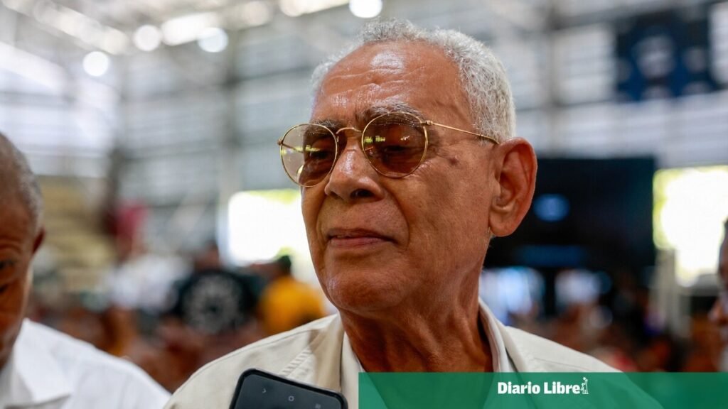 Domingo Savio recibe 2,322 títulos tras décadas de espera en barrios marginados