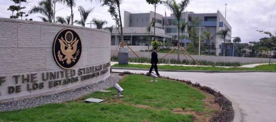 Embajada impone trámite presencial y rígido para certificar salidas de EE. UU.