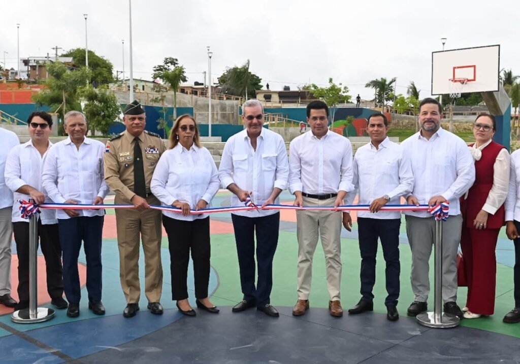 Abinader inaugura en Haina una primera etapa de RD$165 millones y deja abierto el reto de mantenimiento y vigilancia