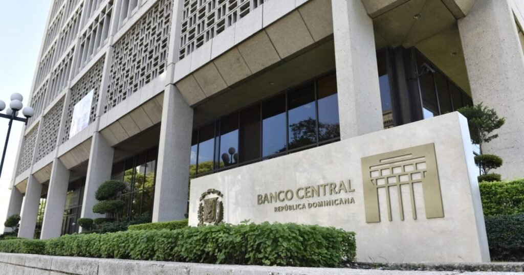 Las remesas suman US$5,170.1 millones hasta mayo, aunque su empuje sigue atado a la diáspora y al entorno externo