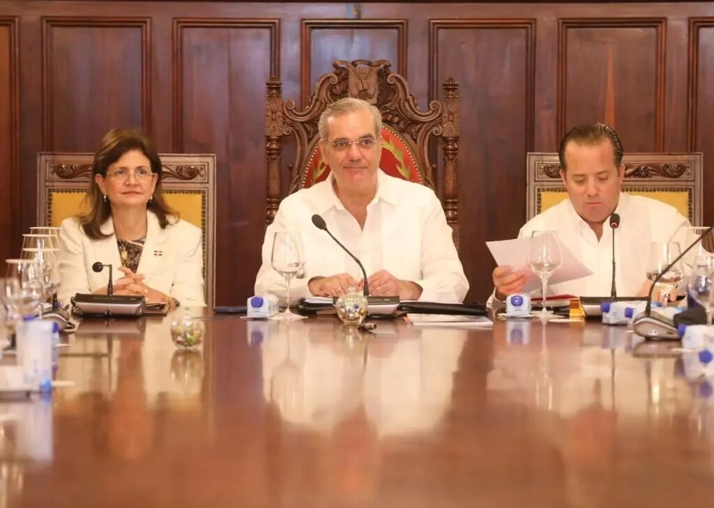 Abinader presidirá en Santiago un Consejo de Ministros con inauguraciones y reuniones sectoriales
