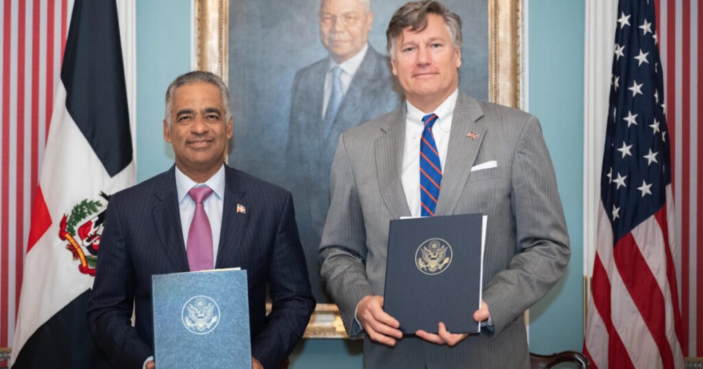 EE. UU. y República Dominicana sellan un marco para cooperación nuclear civil sin efectos inmediatos