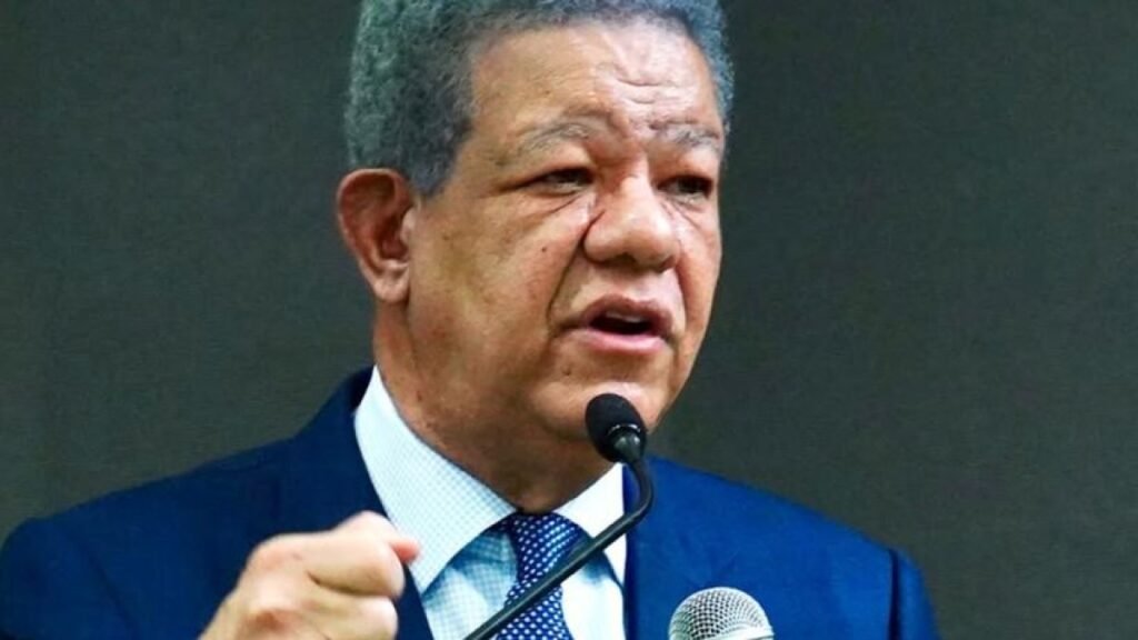 Leonel reclama retirar el plan fiscal y acusa al Gobierno de buscar más impuestos pese a las cifras oficiales