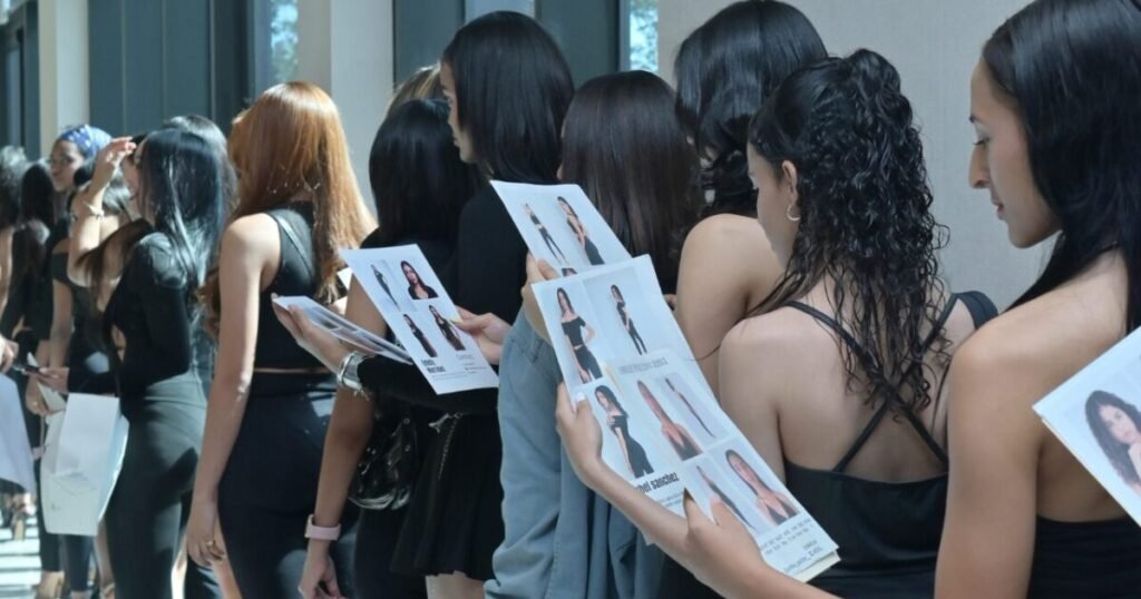 Casting de Santiago Fashion City cuenta con apoyo del alcalde y pone bajo la lupa el respaldo institucional