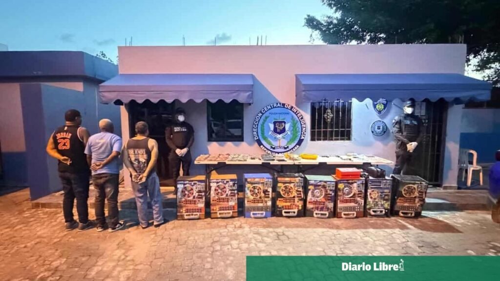 Operativos en Santo Domingo Norte dejan drogas, armas y más de cinco millones de pesos ocupados