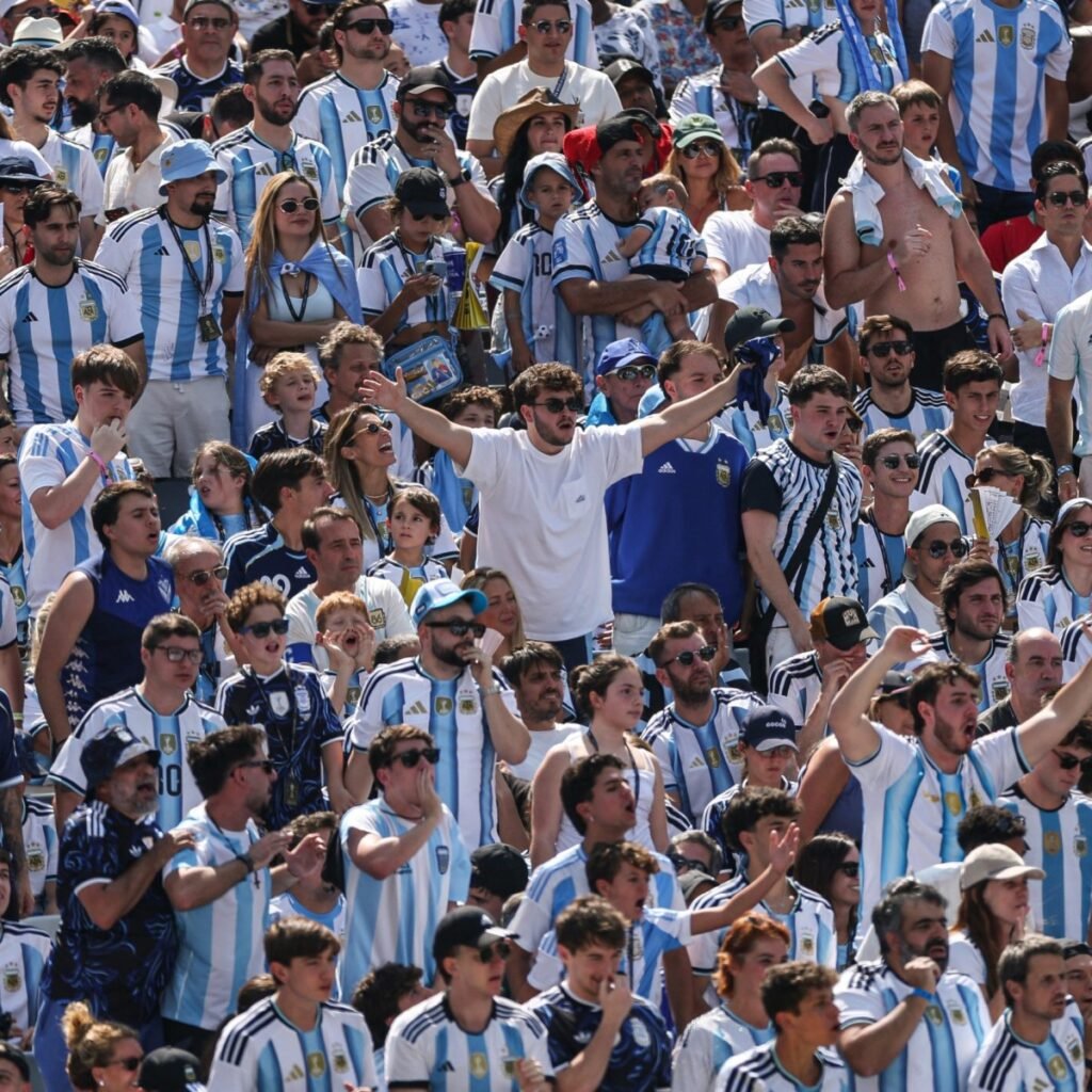 Messi domina Buenos Aires en una jornada de final que altera la vida cotidiana