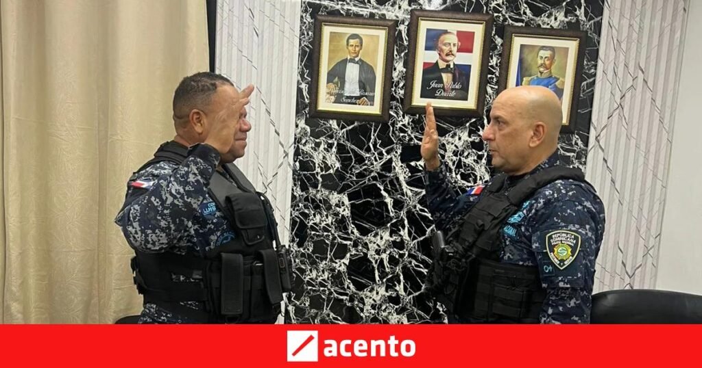 La Policía cambia al mando de Santo Domingo Oeste tras la muerte de un joven en Guajimía