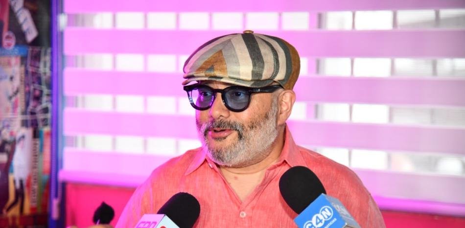 Pavel Núñez pone por delante el ejemplo y no el “legado” en la presentación de su concierto con Ariel