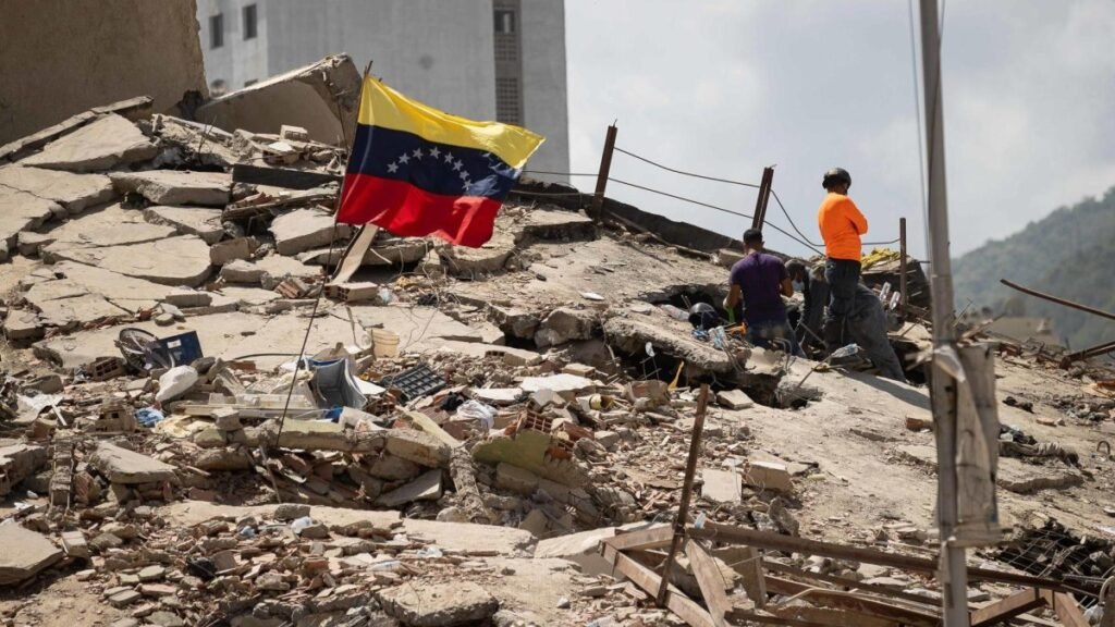 Sube a 5.119 la cifra de muertos en Venezuela y la emergencia sigue dejando miles de damnificados