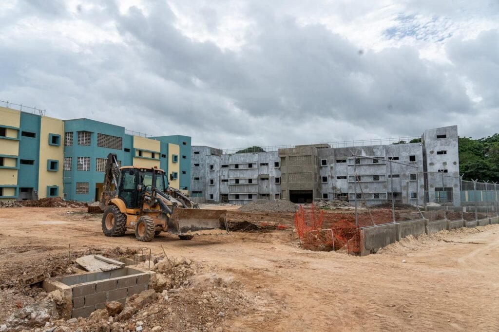 La Altagracia ejecuta apenas 37.5% de su inversión pública y mantiene 45.9% de las obras en cero