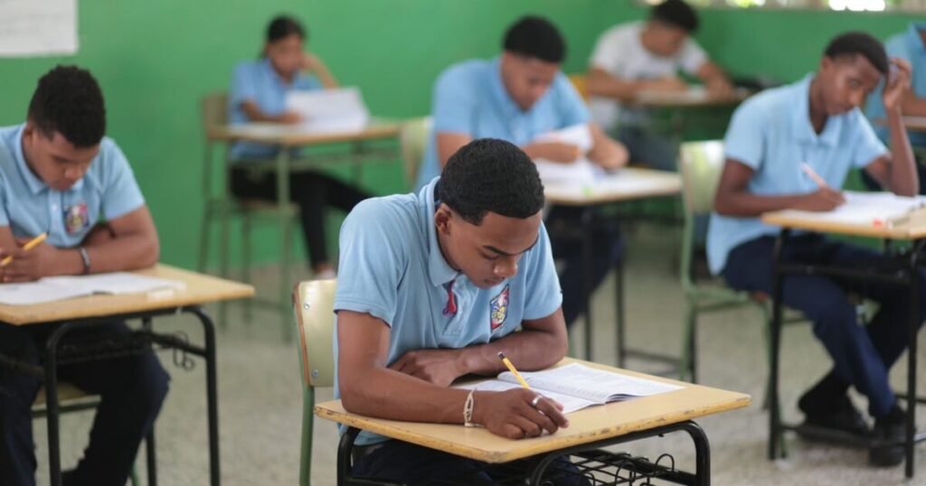 MINERD publica las notas de Pruebas Nacionales y abre la consulta oficial para secundaria y adultos