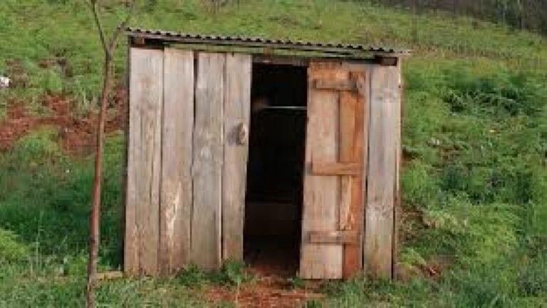 Saneamiento básico: más de 200 mil hogares siguen usando letrinas en República Dominicana