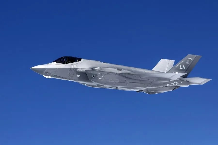 EE.UU. reanuda sus bombardeos sobre Irán en una jornada marcada por nuevas bajas y presión sobre la escalada