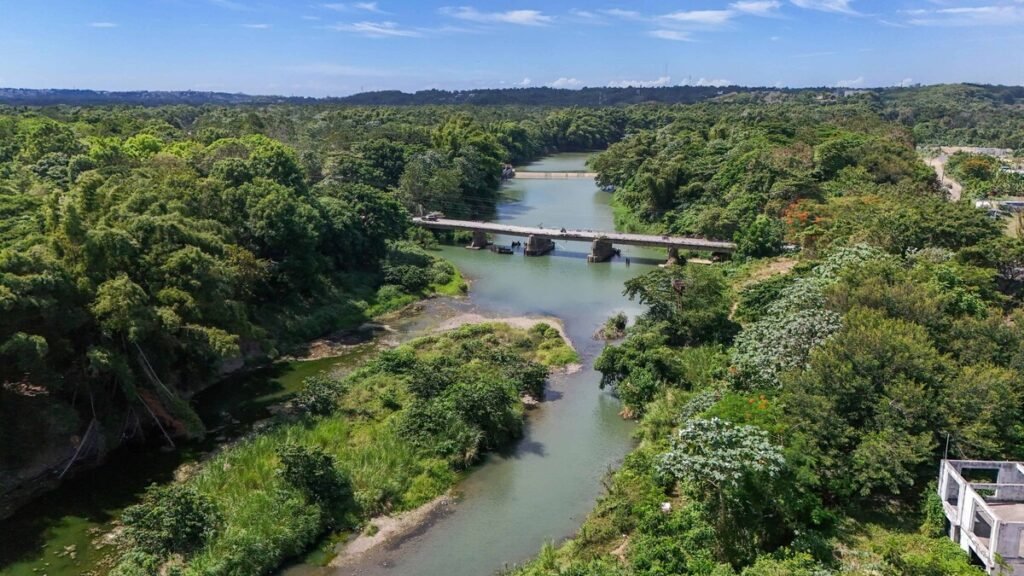 La sequía reduce el caudal del Haina y tensiona el abastecimiento en Santo Domingo