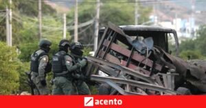 Once heridos tras la explosión de un vehículo bomba en Cúcuta, cerca del comando policial