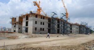 Alza salarial presiona la vivienda nueva y reabre alertas sobre el costo real de la recuperación en construcción