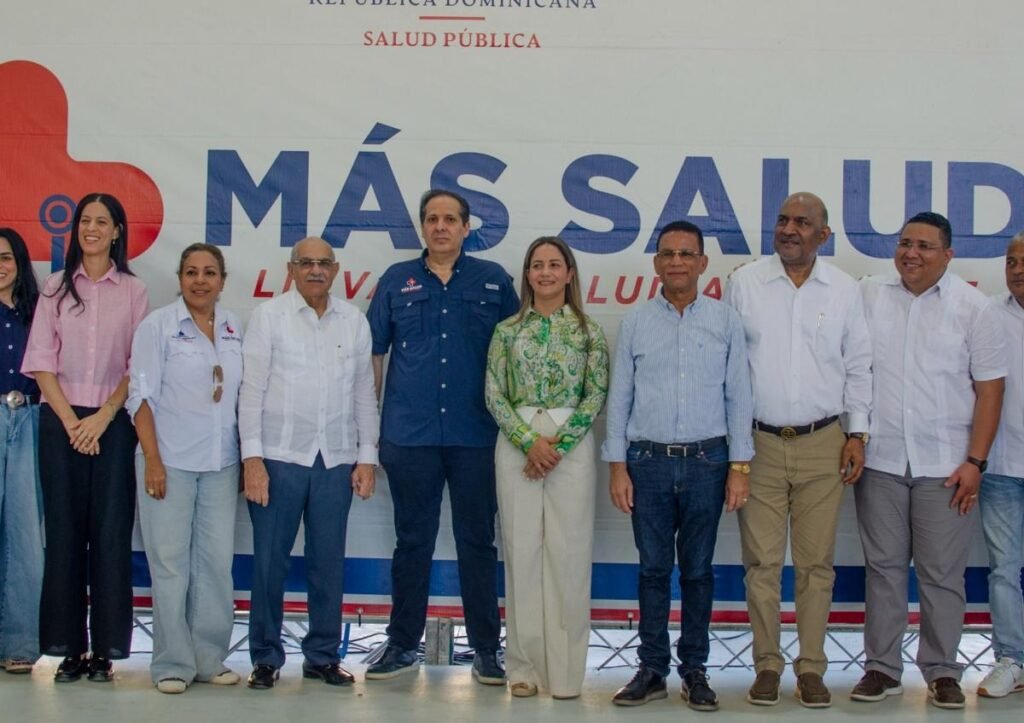 Mao recibe jornada gratuita de Salud Pública y deja al descubierto la dependencia de operativos puntuales