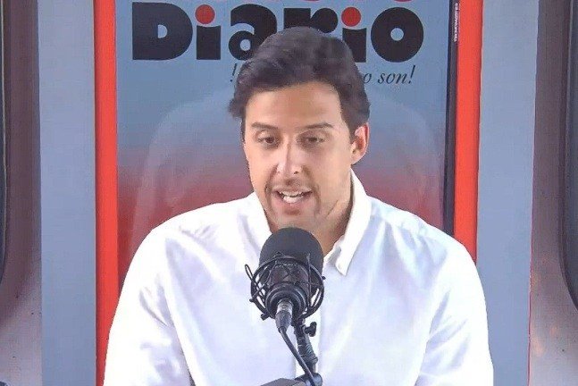 Rodríguez insiste en unir deporte y estudios como salida para los jóvenes