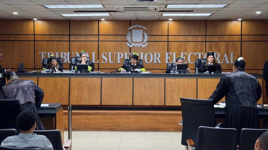 TSE reserva fallo sobre la directiva municipal del PRM en Sabana Iglesia y pide documentos