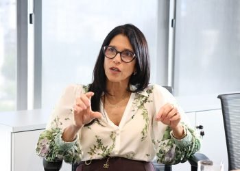 Pago por hora expone vacíos en el mercado laboral dominicano más allá del salario mensual