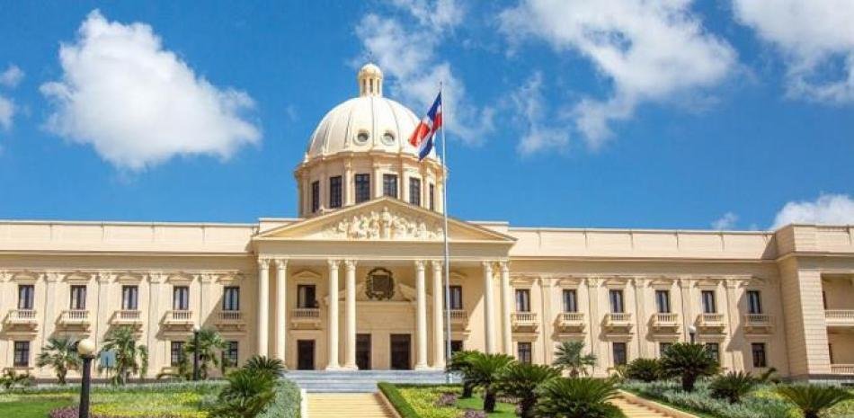 Abinader deroga arancel al arroz y deja en evidencia el giro oficial sobre la protección de la producción nacional